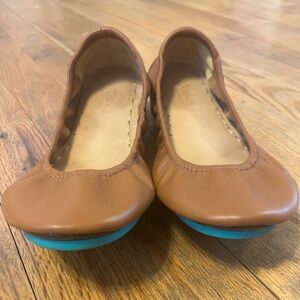 Chestnut Tieks size 9